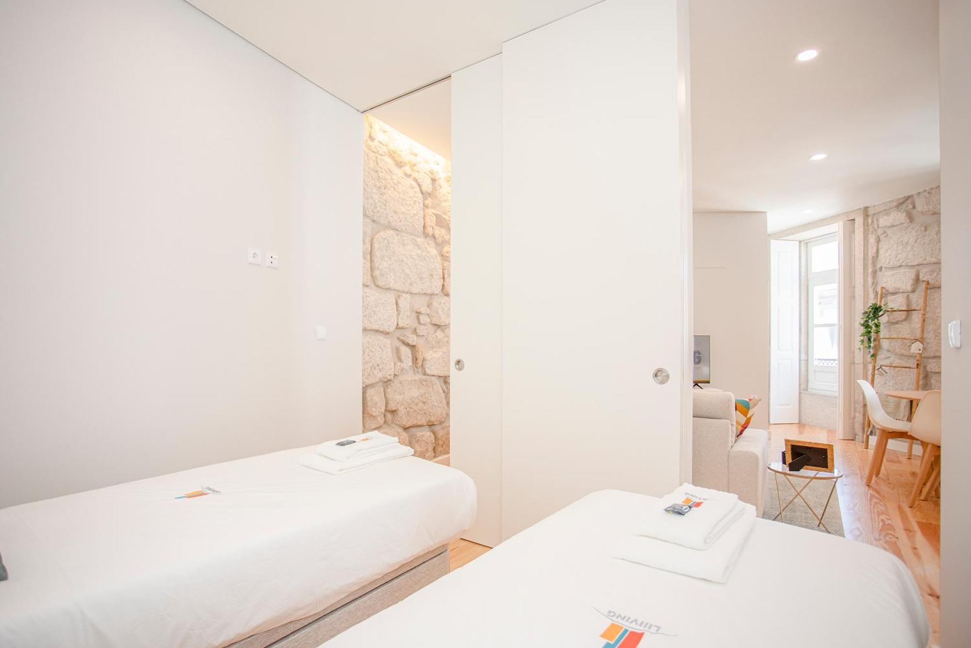 Liiiving In Porto - Aliados Stone Apartment Kültér fotó