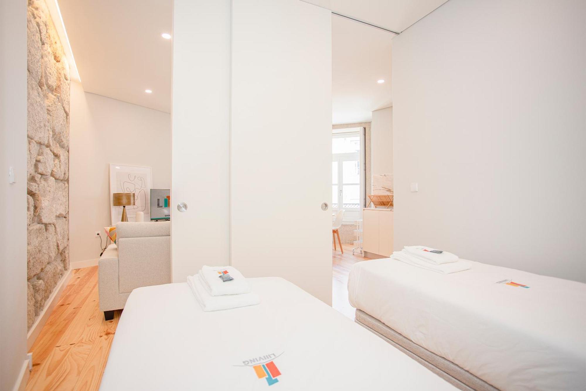 Liiiving In Porto - Aliados Stone Apartment Kültér fotó