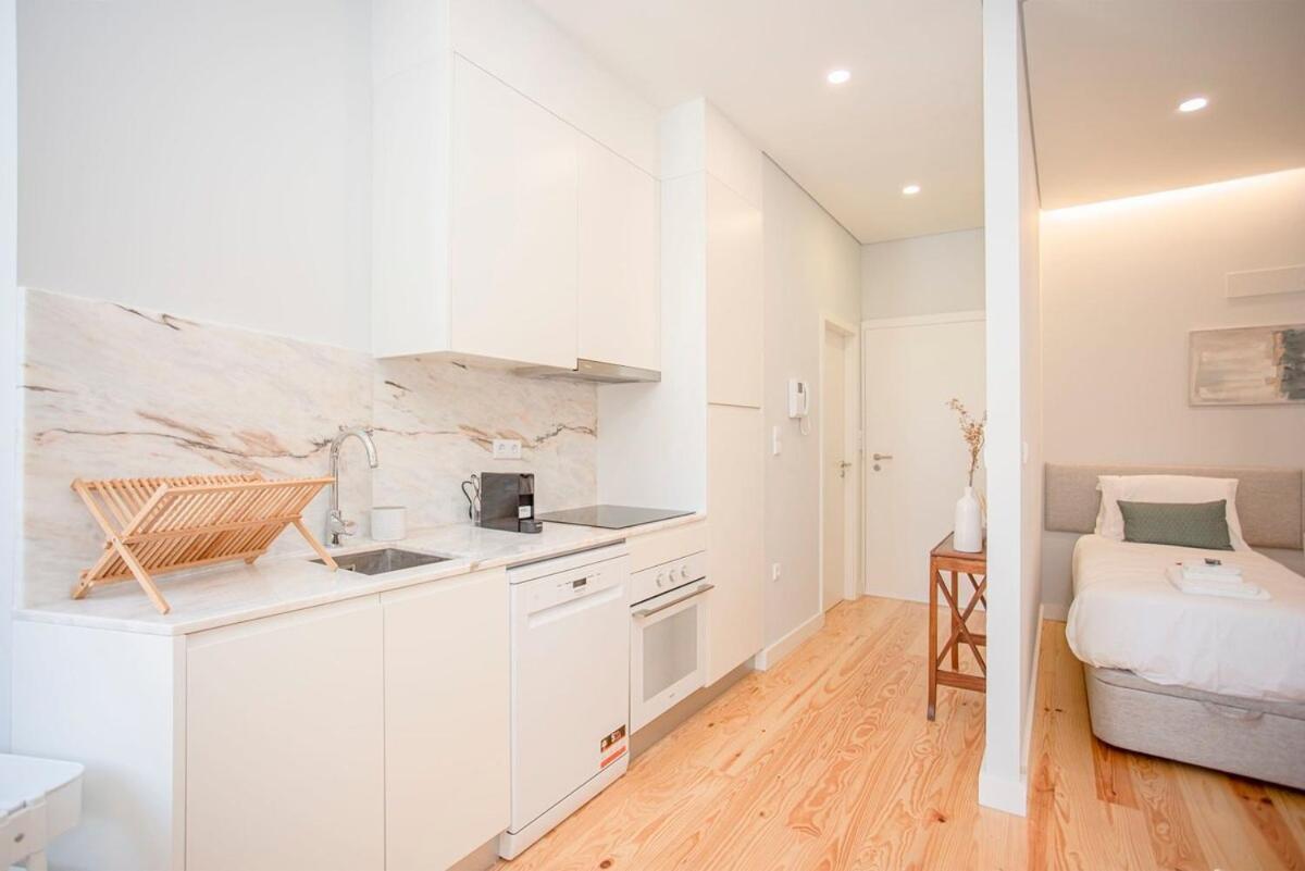 Liiiving In Porto - Aliados Stone Apartment Kültér fotó